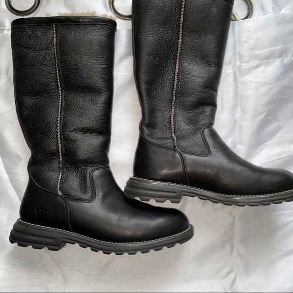 Ugg Australia black leather - Picture 5 of 10